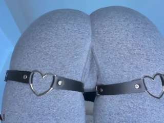 scarletandtom webcam