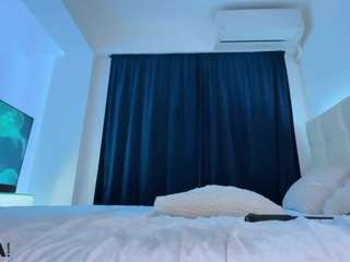 scarletandtom Live Webcam on CamSoda