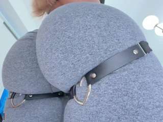 scarletandtom Live Webcam on CamSoda