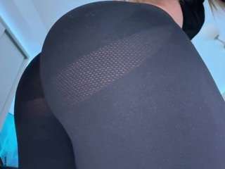 scarletandtom live webcam show
