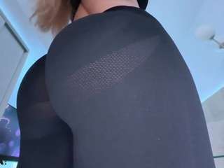 scarletandtom live webcam show