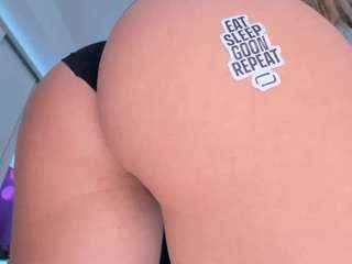 scarletandtom Live Webcam on CamSoda
