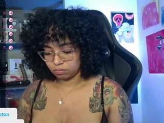 alesyahampton