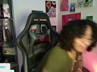 alesyahampton