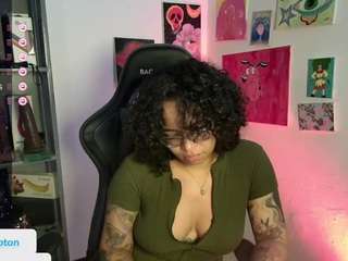 alesyahampton