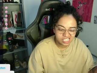 alesyahampton webcam