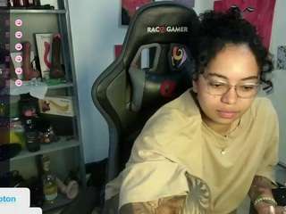 alesyahampton