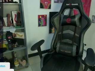 alesyahampton webcam