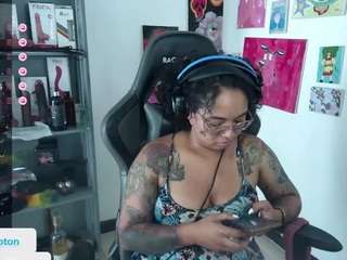 alesyahampton