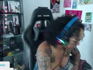 alesyahampton
