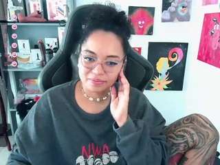 alesyahampton Webcam Model Profile