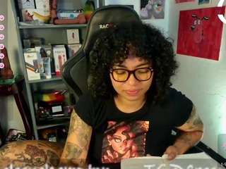 alesyahampton webcam