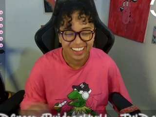 Live webcam model alesyahampton on Soda Cams