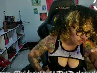 alesyahampton webcam