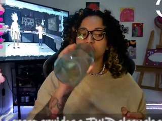 alesyahampton Live Webcam on CamSoda