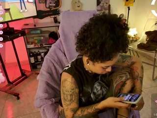 alesyahampton