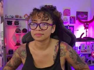 alesyahampton