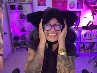 alesyahampton