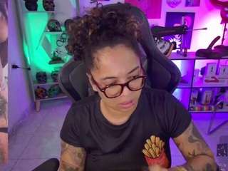 alesyahampton