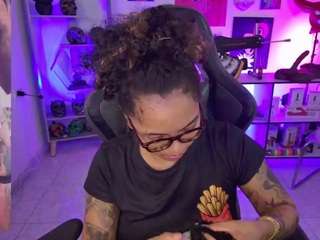 alesyahampton
