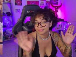 alesyahampton