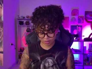alesyahampton