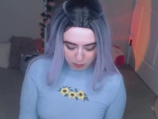 lolafawn (lolafawn) Cam Model Pictures - Camsoda