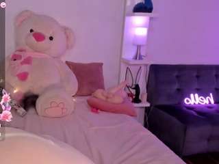 saraowens webcam