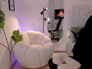 amywoods's CamSoda show and profile