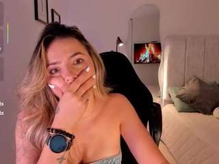 amywoods Live Webcam on CamSoda