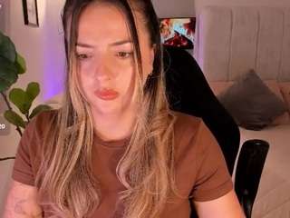 AmyWoods live cam preview