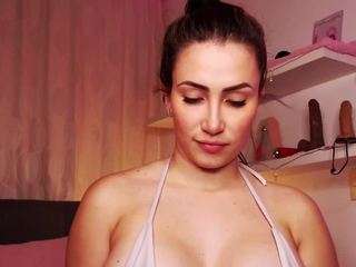 ameliabritte 18 And Naked camsoda