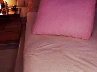 Live webcam model ameliabritte on Soda Cams