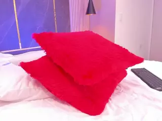 SarahWinter's Live Sex Cam Show