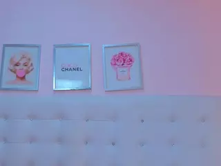 DaisyBrooks's Live Sex Cam Show