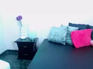 NicoleVega's Live Sex Cam Show