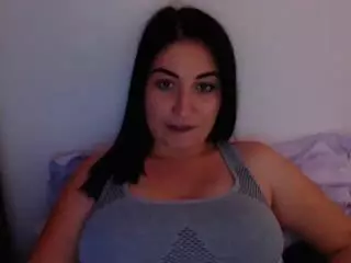 CurvySarah's Live Sex Cam Show