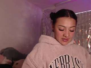  amapolaunicorn chat room