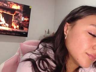 amapolaunicorn's CamSoda show and profile