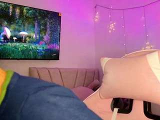 amapolaunicorn Live Webcam on CamSoda