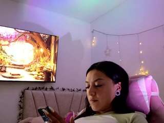 Dieses Model ist jetzt live. amapolaunicorn
