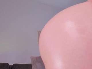 liliankroft live cam profile