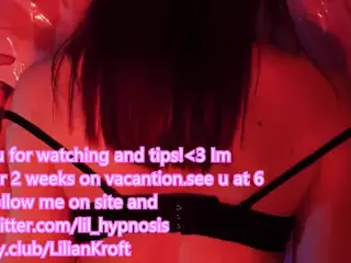 LilianKroft's live chat room