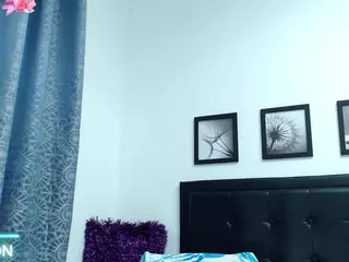 Kelly Joness's Live Sex Cam Show