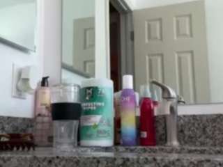 Live webcam model monica-leigh on Soda Cams