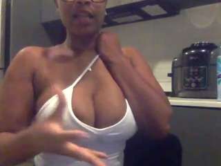 butterscotchbunn... Live Webcam on CamSoda