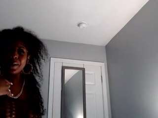 Live webcam model eve2020 on Soda Cams