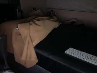 Yagurl_west live webcam show