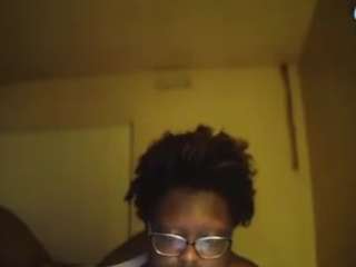 Yagurl_west live cam preview