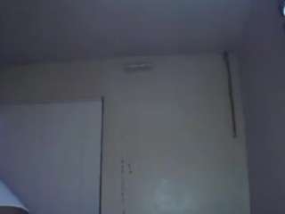 Yagurl_west live cam preview